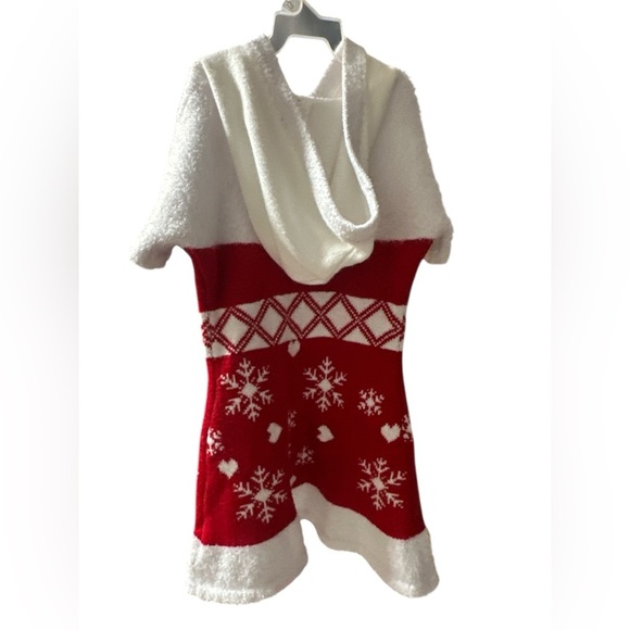 32 Degrees Red and White Knit Girls Holiday Hooded Dress - Picture 4 of 6
